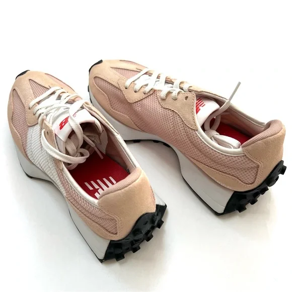 New Balance 327 - Picture 10 of 10